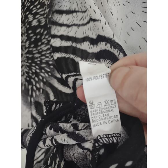 Arianna by Howards Lightweight Blouse Ruched Medium Funky Sheer Pool Cover-up - Picture 4 of 5